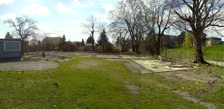 Was blieb: das leere Grundst�ck!